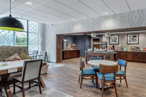Hampton Inn Camden SC - image 33