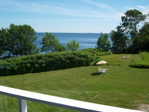 High Tide Inn on the Ocean Motel and Cottages - image 36