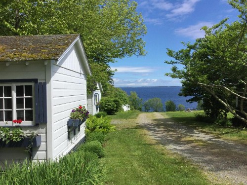 High Tide Inn on the Ocean Motel and Cottages - image 43