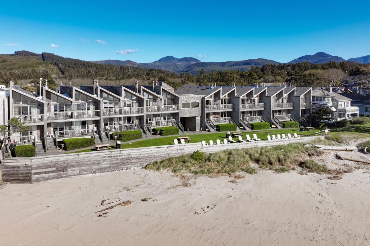 Schooner's Cove Inn - image 6
