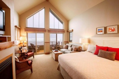 The Ocean Lodge - image 11