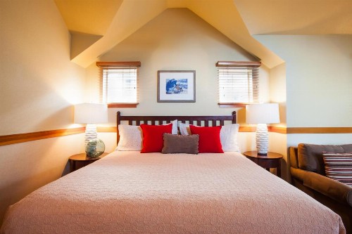 The Ocean Lodge - image 29