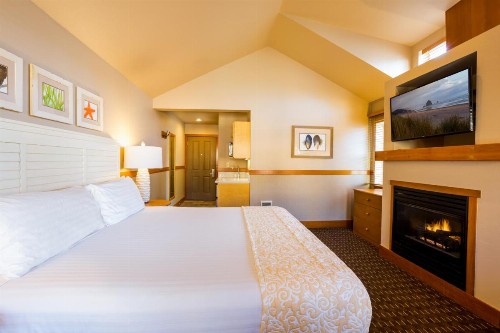 The Ocean Lodge - image 37