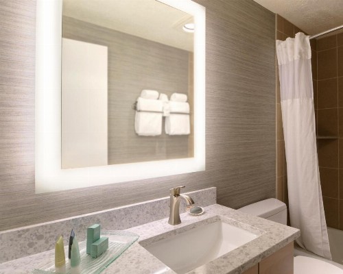 Hallmark Resort in Cannon Beach - image 11
