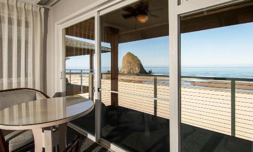 Hallmark Resort in Cannon Beach - image 13