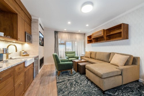 Hallmark Resort in Cannon Beach - image 17