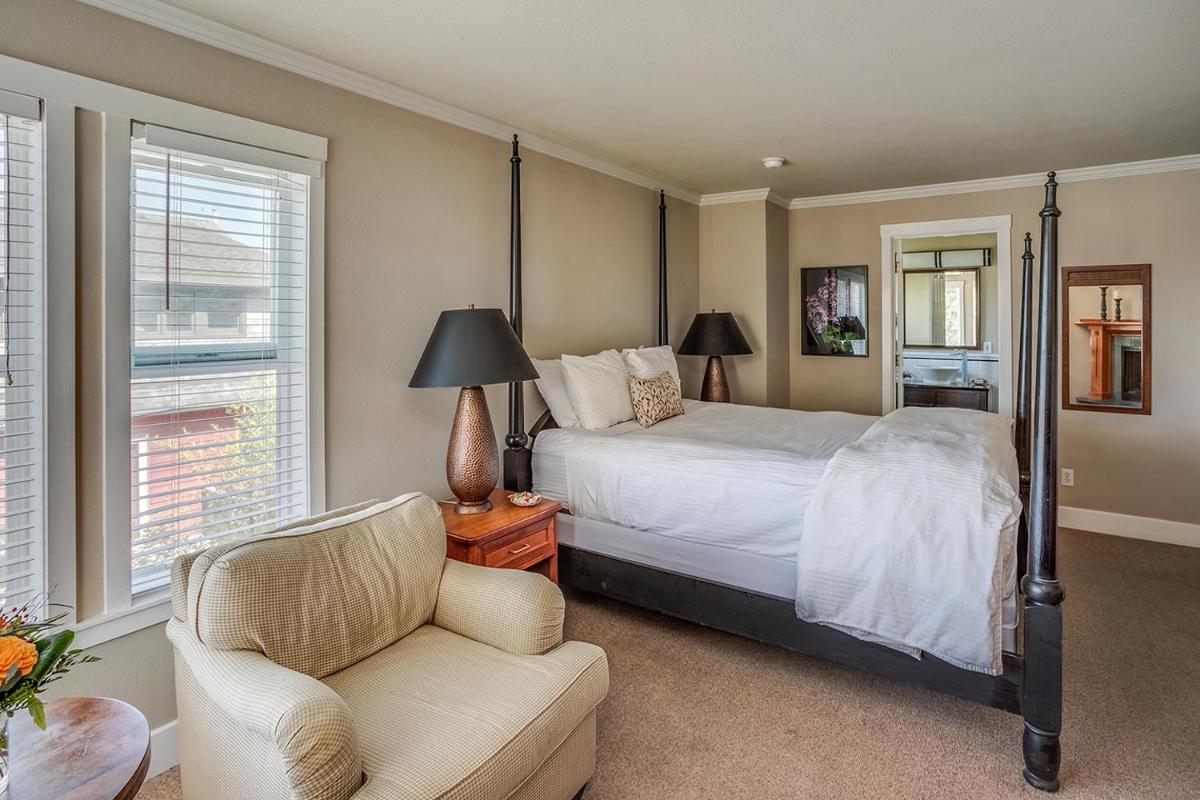 Cannon Beach Hotel Collection - image 4