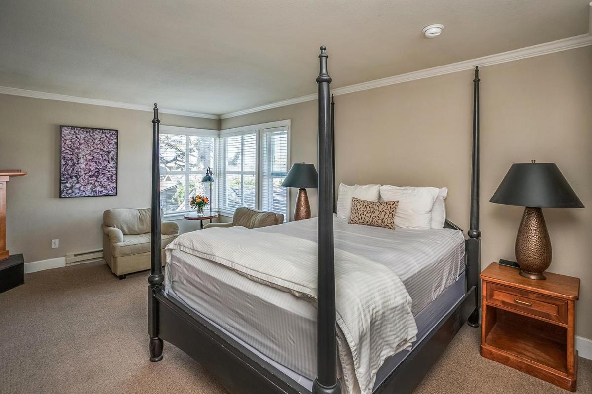Cannon Beach Hotel Collection - image 6