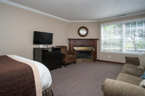 Ecola Creek Lodge - image 19
