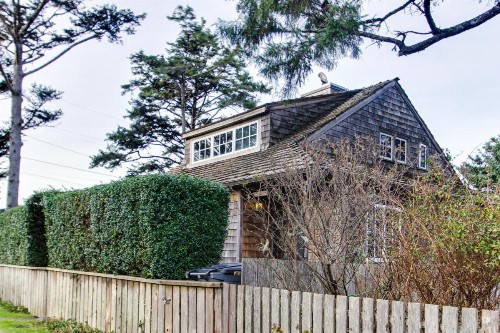 Historic Haystack Cabin - image 6