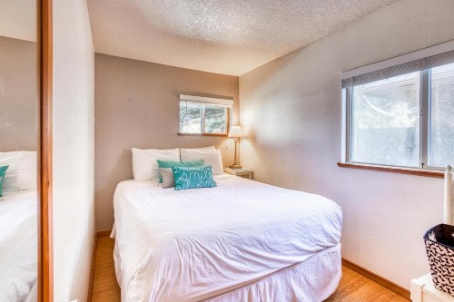 Beaches Inn | Captains Cove Cottage 9 - image 10