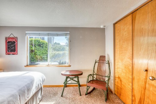 Beaches Inn | Buccaneer Bay Bungalow - image 10