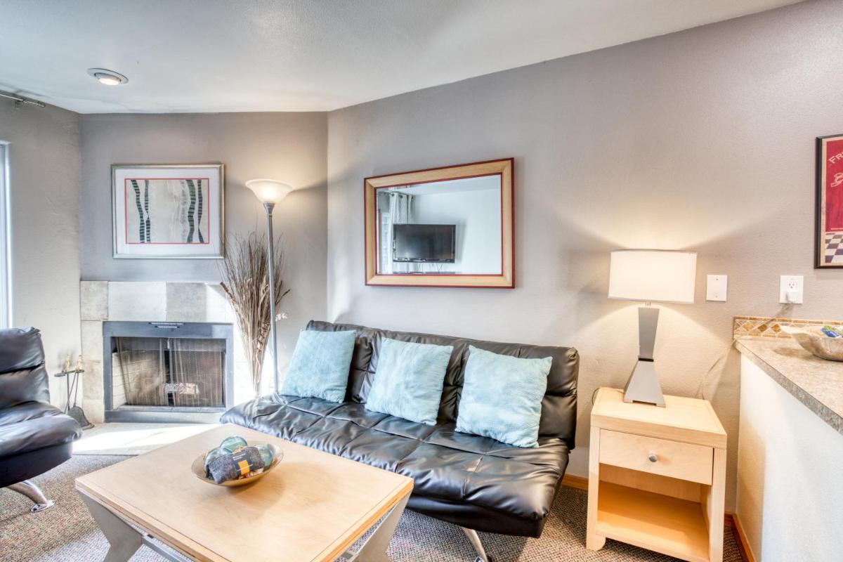 Beaches Inn | Sand Dune Townhouse - image 7