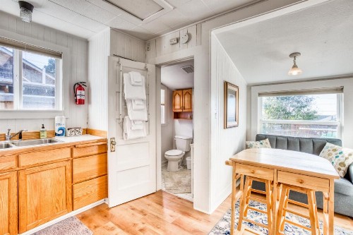 Baerfoot Bungalow - image 8