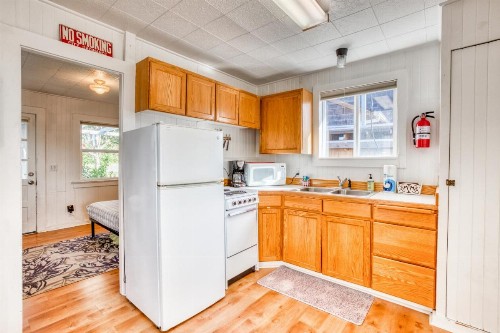 Baerfoot Bungalow - image 9