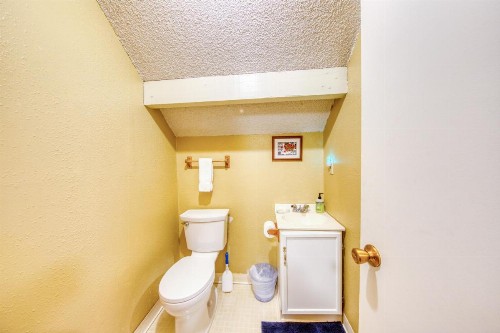 Haystack Hideaway - image 10