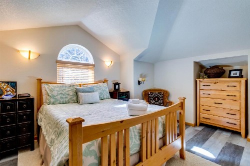 Cozy Cannon Beach Condo - image 11