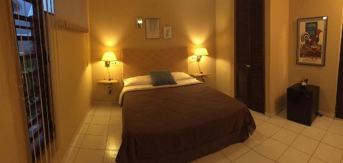 El Pequeño Hotel - image 36