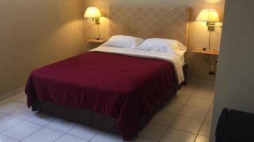 El Pequeño Hotel - image 38