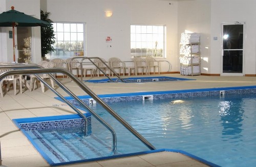 Oak Hill Inn & Suites - image 16