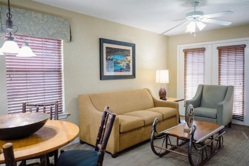 Holiday Inn Club Vacations Hill Country Resort an IHG Hotel - image 7