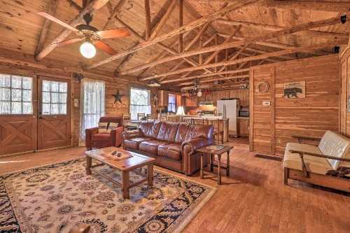 Rustic Canyon Lake Cabins with Hot Tub on about 3 Acres! - image 11