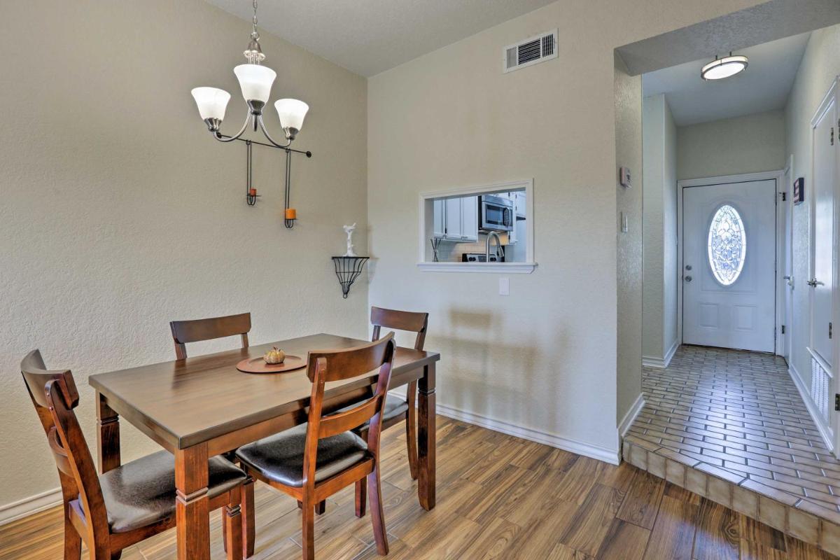Waterfront Canyon Lake Home - 2 Miles to Marina! - image 6