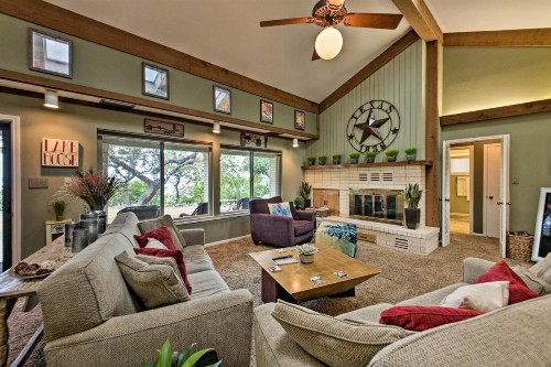 Canyon Lake Home with Yard - half Mile To Boat Launch! - image 1