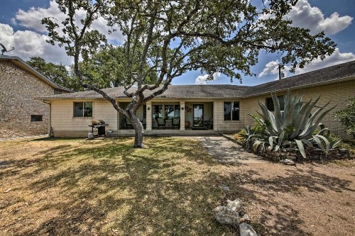 Canyon Lake Home with Yard - half Mile To Boat Launch! - image 12