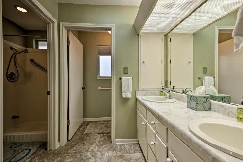 Canyon Lake Home with Yard - half Mile To Boat Launch! - image 6