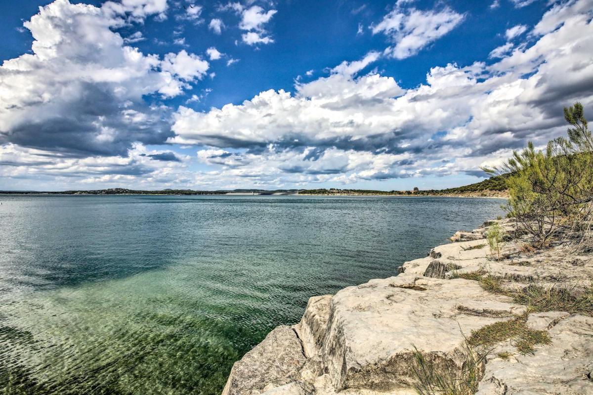 Canyon Lake Getaway with Game Room Less Than 1Mi to Boat Ramp! - image 6