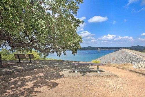 Cozy Canyon Lake Cottage 1 Mi to Guadalupe River! - image 12