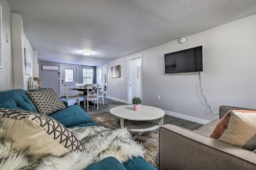 Boho Lake Haus - Dog Friendly and Lake Views! - image 11