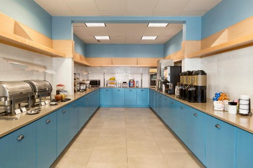 Country Inn & Suites by Radisson Port Canaveral FL - image 19