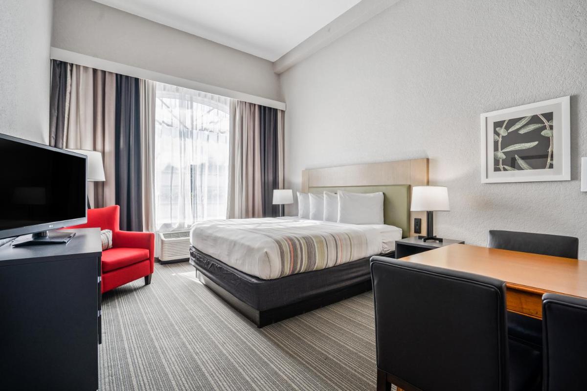 Country Inn & Suites by Radisson Port Canaveral FL - image 4