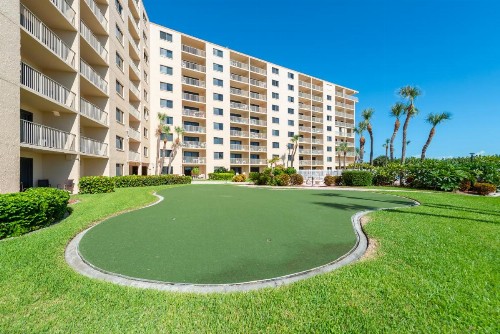 Canaveral Towers - image 3
