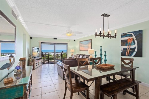 Canaveral Towers - image 43