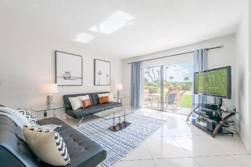 Canaveral Towers - image 49