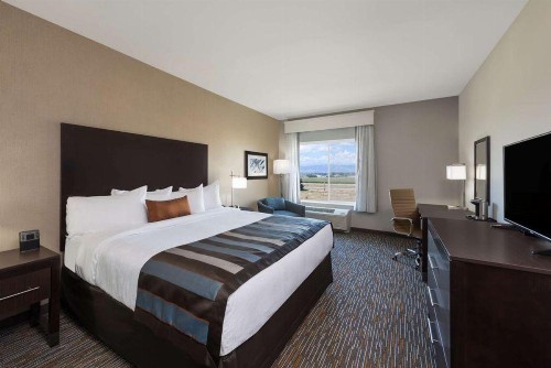 Days Inn by Wyndham Cape Carteret - image 2