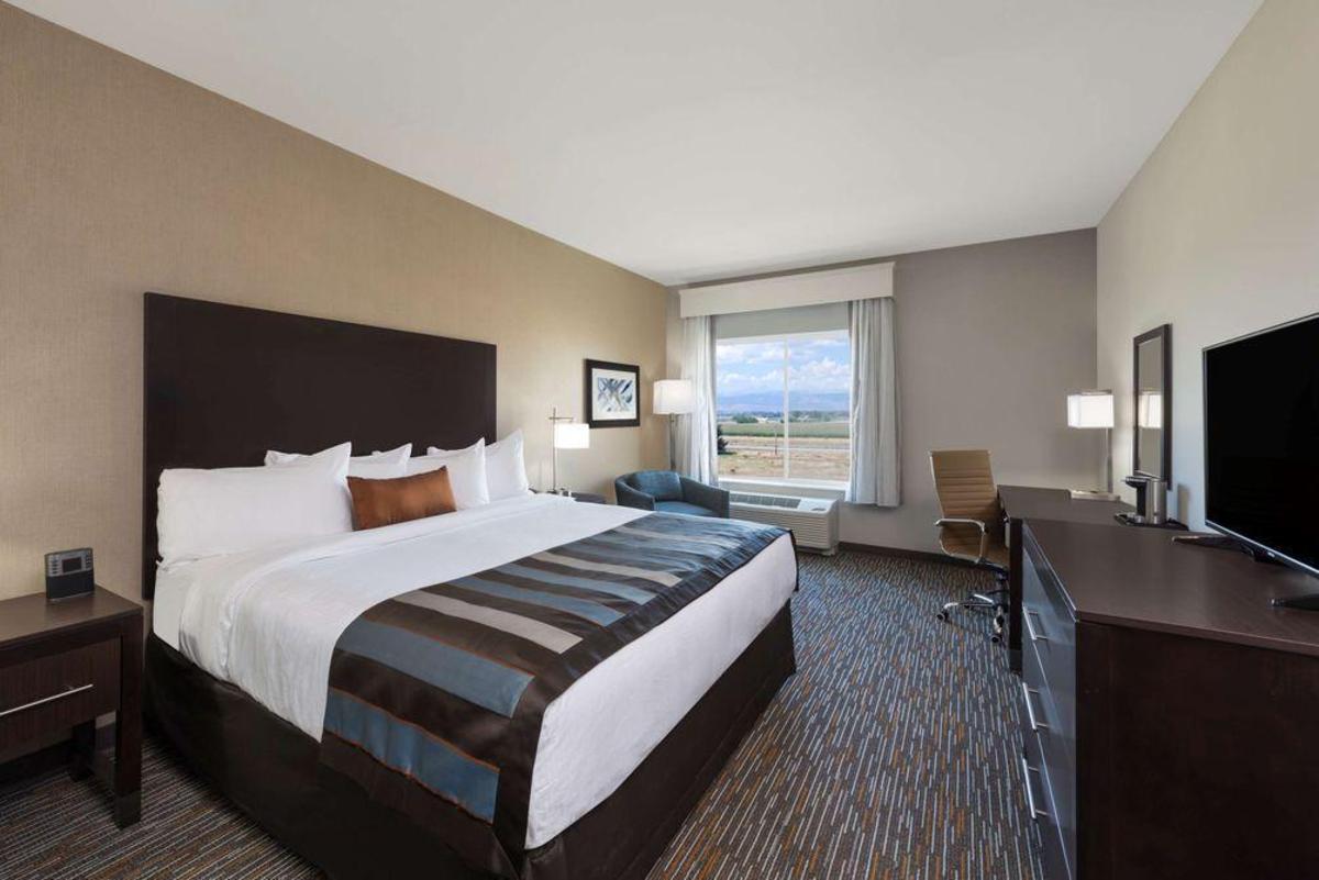 Days Inn by Wyndham Cape Carteret - image 2