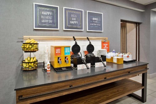 Hampton Inn & Suites Cape Coral / Fort Myers - image 44