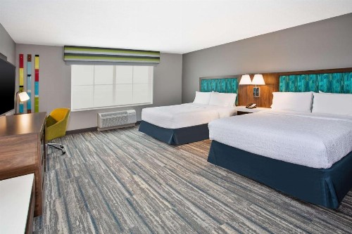 Hampton Inn & Suites Cape Coral / Fort Myers - image 6