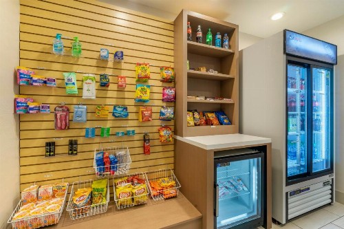 Holiday Inn Express Cape Coral-Fort Myers Area an IHG Hotel - image 16