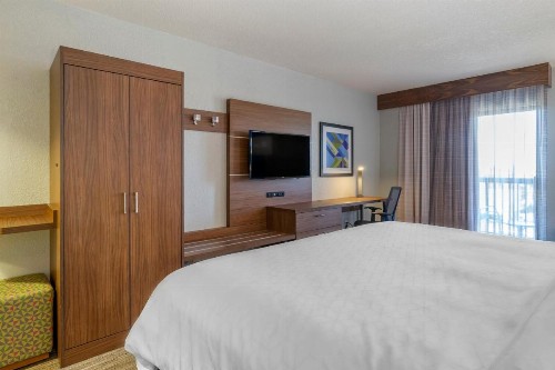 Holiday Inn Express Cape Coral-Fort Myers Area an IHG Hotel - image 21