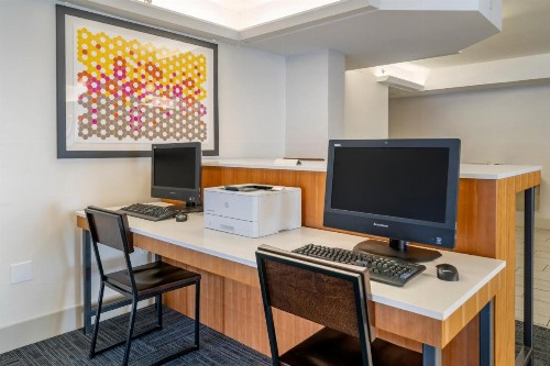 Holiday Inn Express Cape Coral-Fort Myers Area an IHG Hotel - image 41