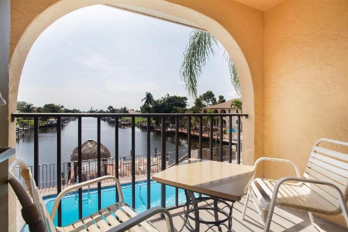OYO Waterfront Hotel- Cape Coral Fort Myers FL - image 13