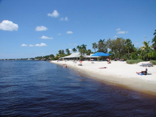 Waterfront Villa Ocean Drive ID1431 - image 16