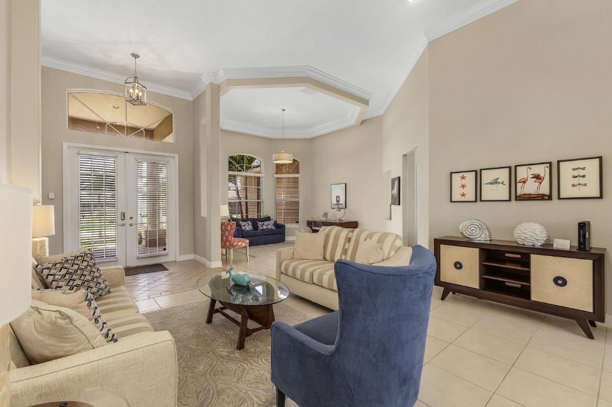 Waterfront Villa Ocean Drive ID1431 - image 6