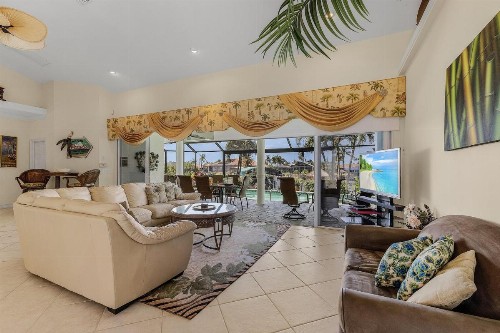 Waterfront Villa ID2621 - image 14