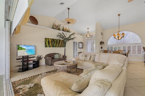 Waterfront Villa ID2621 - image 24